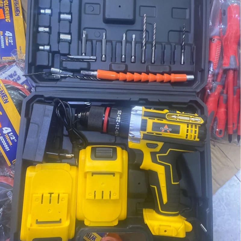 Détails de la perceuse visseuse Ademix 48V